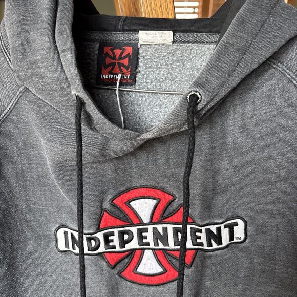 VINTAGE HOODIE SWEATSHIRT INDEPENDENT TRUCK CO IRON CROSS GRAY RED MEDIUM NICE - Picture 3 of 6